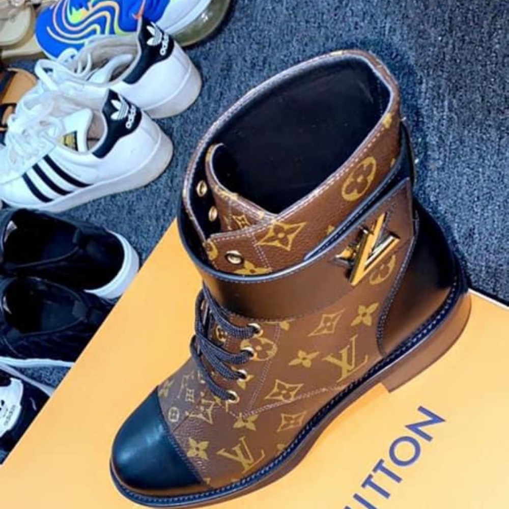 Louis Vuitton they were ordered Nd Were not fitted
